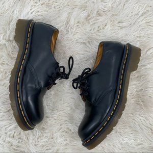 Doc Martens Black Oxford Shoes Women’s Size US 6